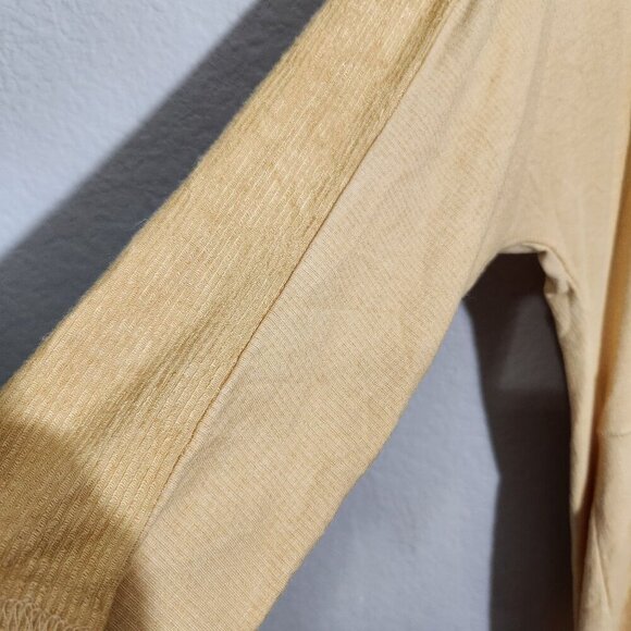 Earthbound Trading Co Womens Oversized High-Low Hem Mustard Yellow Knit Top L - Picture 7 of 12